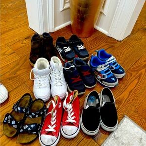 8 LOT toddler boy shoes